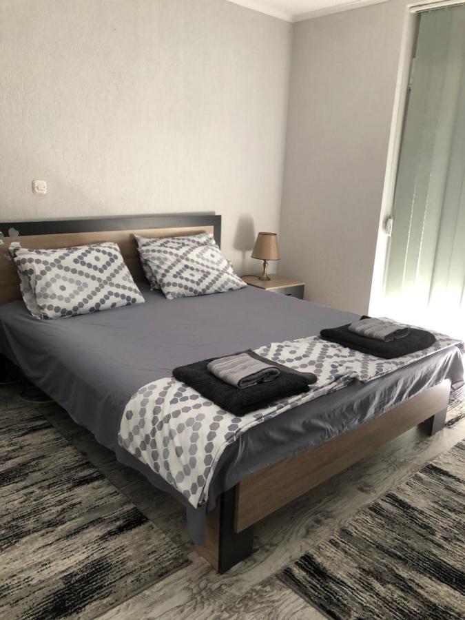 Centre Apartment Prilep Eksteriør billede