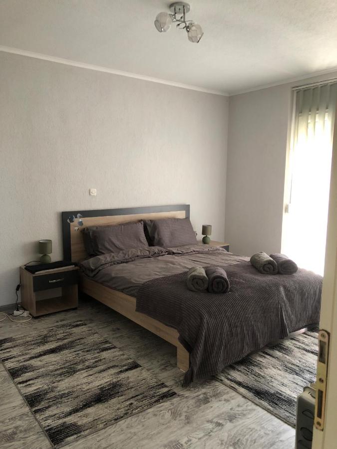Centre Apartment Prilep Eksteriør billede